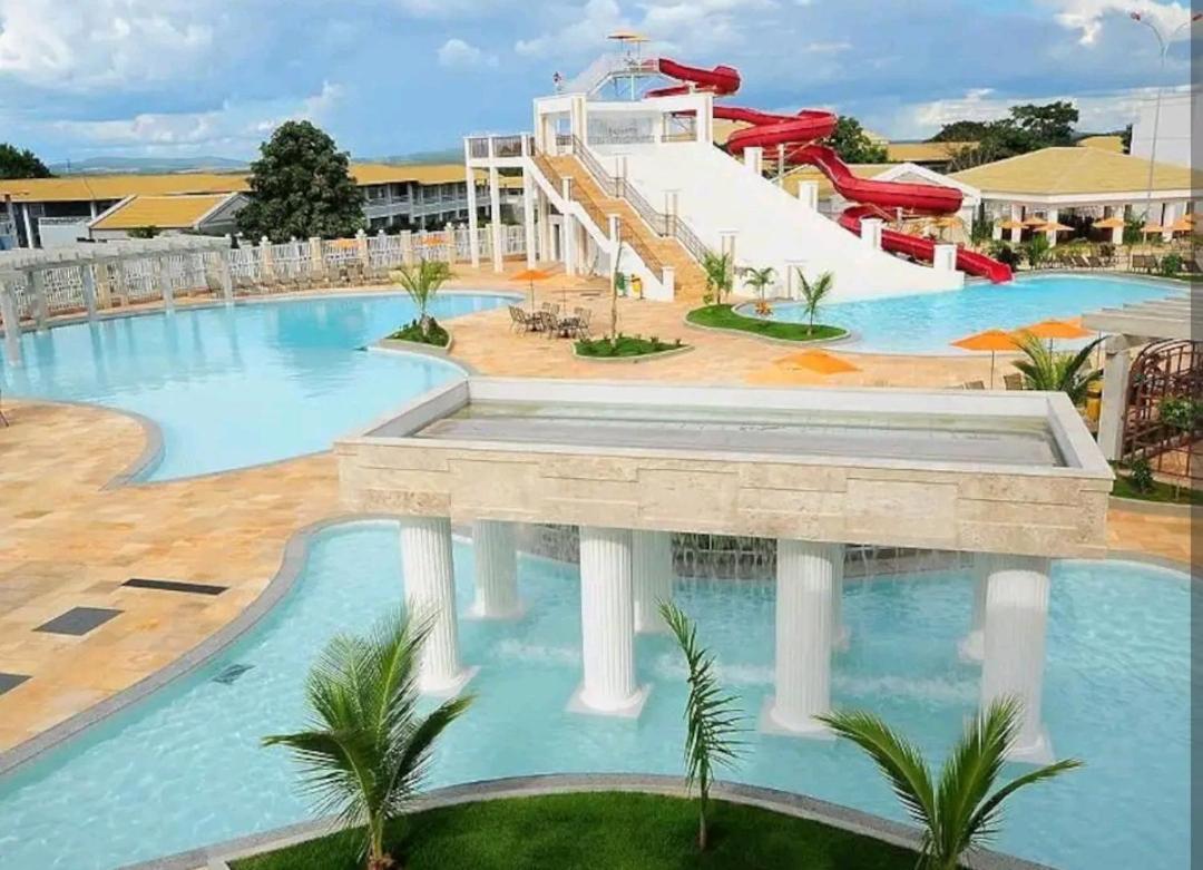 Lacqua Di'roma Parque Com Parque Aquatico Incluso Na Diaria! Roupas De Cama E Toalhas Nao Estao Disponiveis No Servico, Devem Ser Levado Pelo Hospede! Caldas Novas